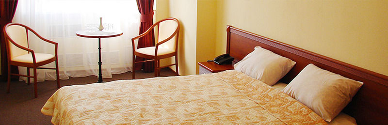 Sun Light Hotel Kharkiv Exterior photo