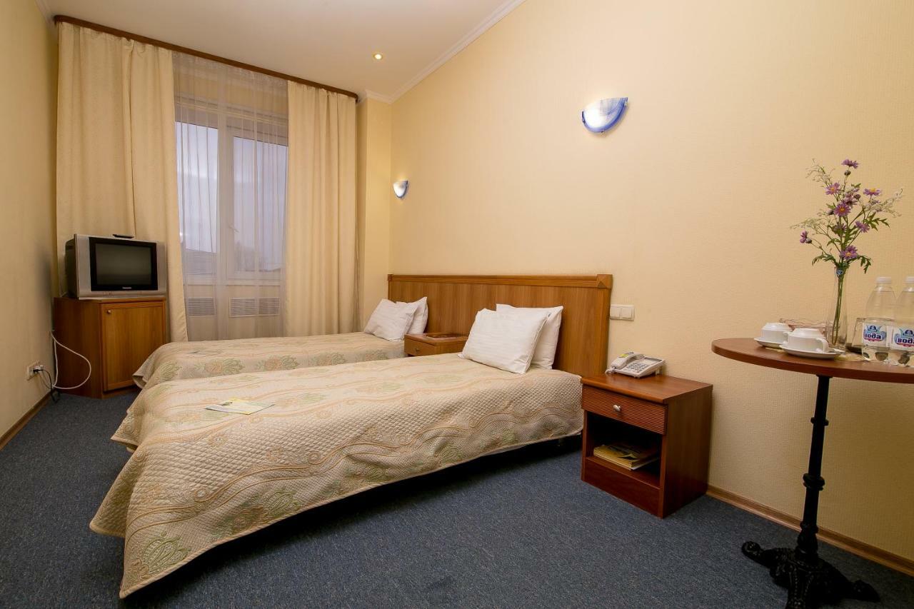 Sun Light Hotel Kharkiv Exterior photo